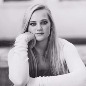 Meet your Posher, Avery